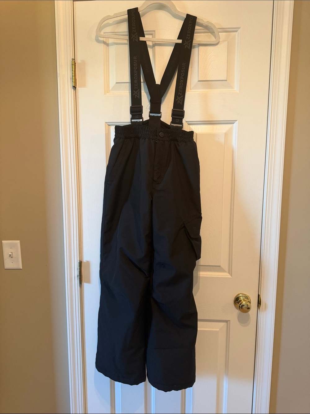 ZeroXposur Black Men's Snow Pants with Adjustable Suspenders